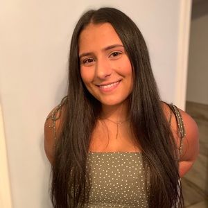 Meet your Posher, Michela